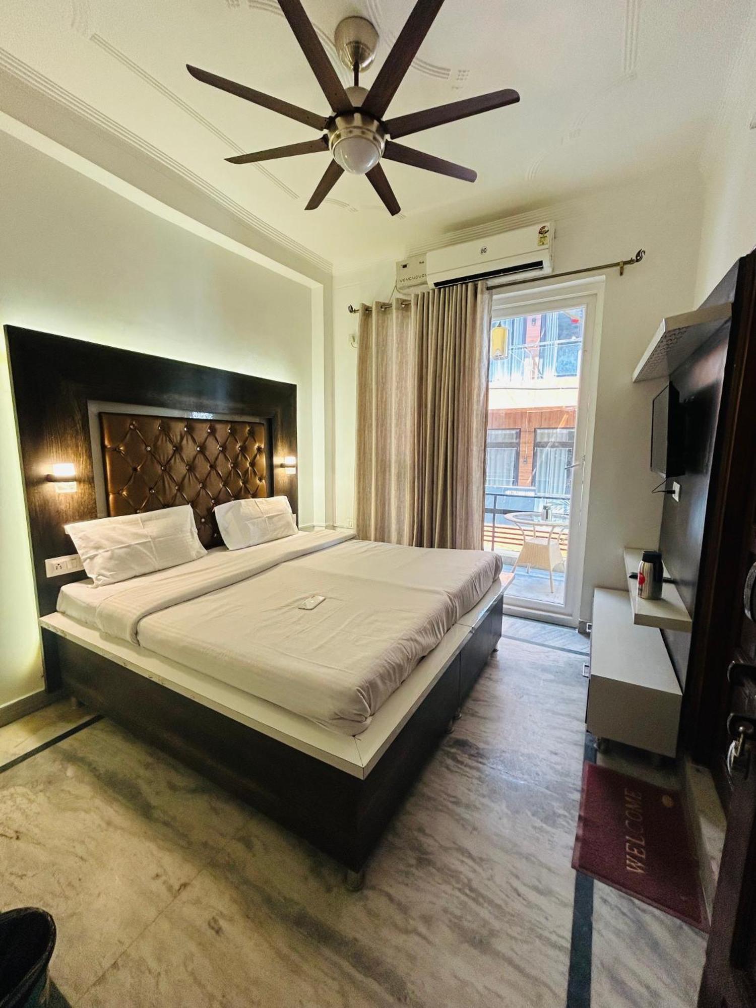 Maa Vaibhav Laxmi Guest House Рішикеш Екстер'єр фото